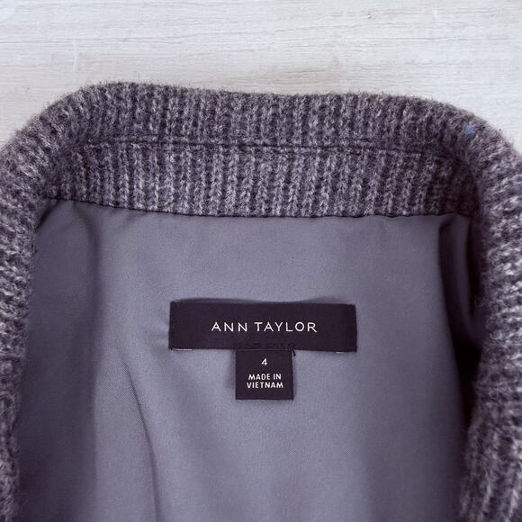 Ann Taylor Hutton Blazer Size 4 Gray Brushed Wool Ribbed Knit Classic Chic - Picture 10 of 16